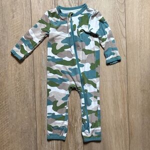 Kyte BABY Green and Tan Camo Romper